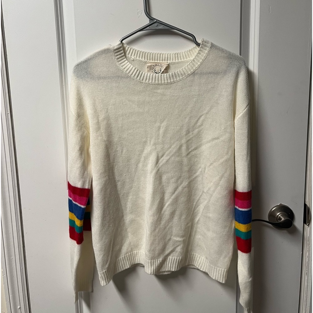Fantastic Fawn white sweater w/ accents, size small